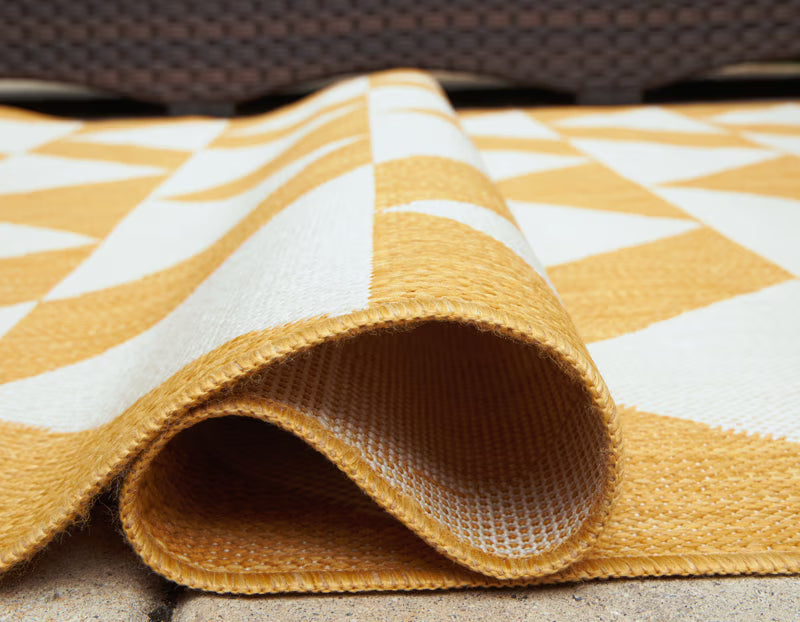 Thomley Indoor/Outdoor Area Rug - Ashley Furniture