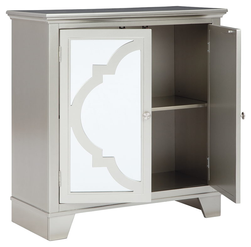 Wyncott Accent Cabinet - Ashley Furniture