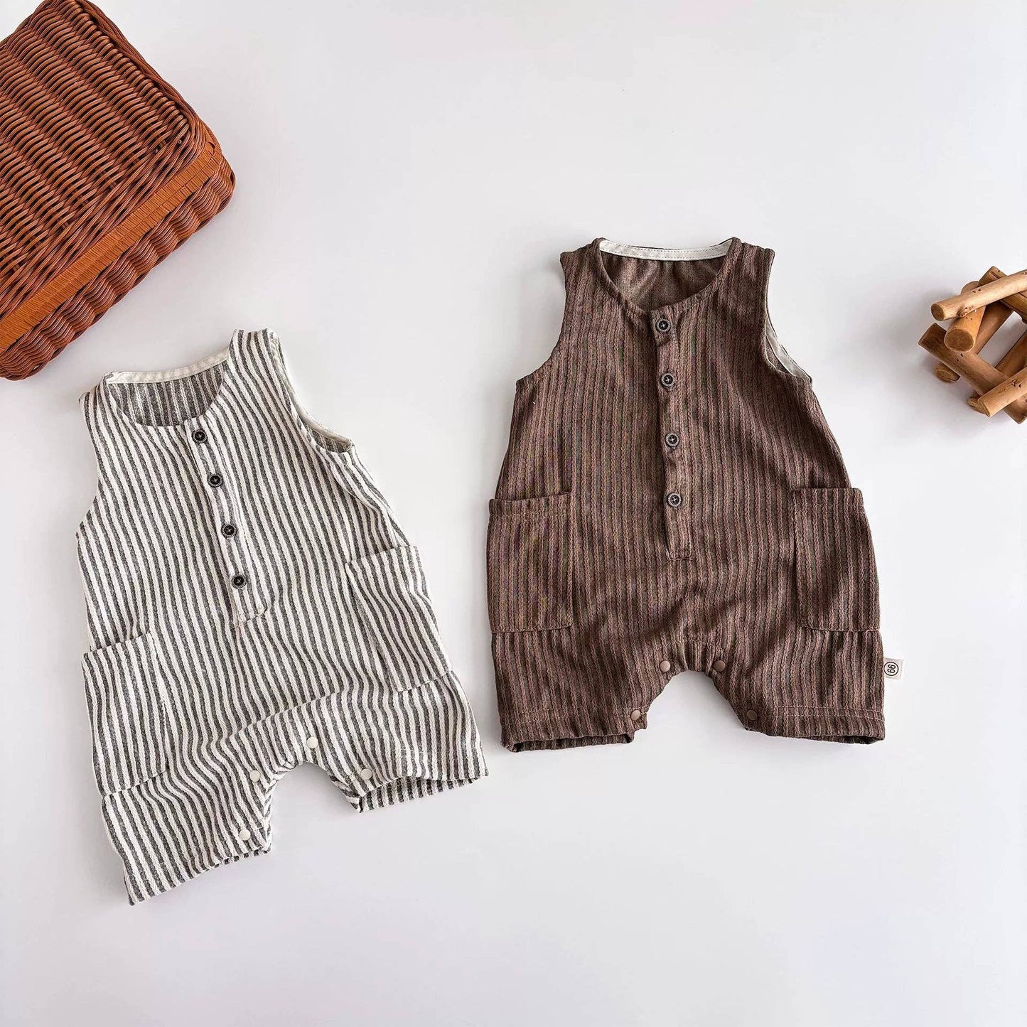 Summer Arrival Baby Unisex Casual Striped Pattern Sleeveless Rompers: Blue / 73 (6-9M)