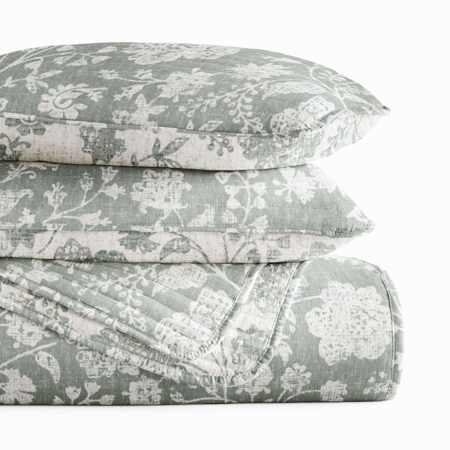 Textured Floral All Season Patterned Reversible Quilt Set: Rose / Twin/TwinXL