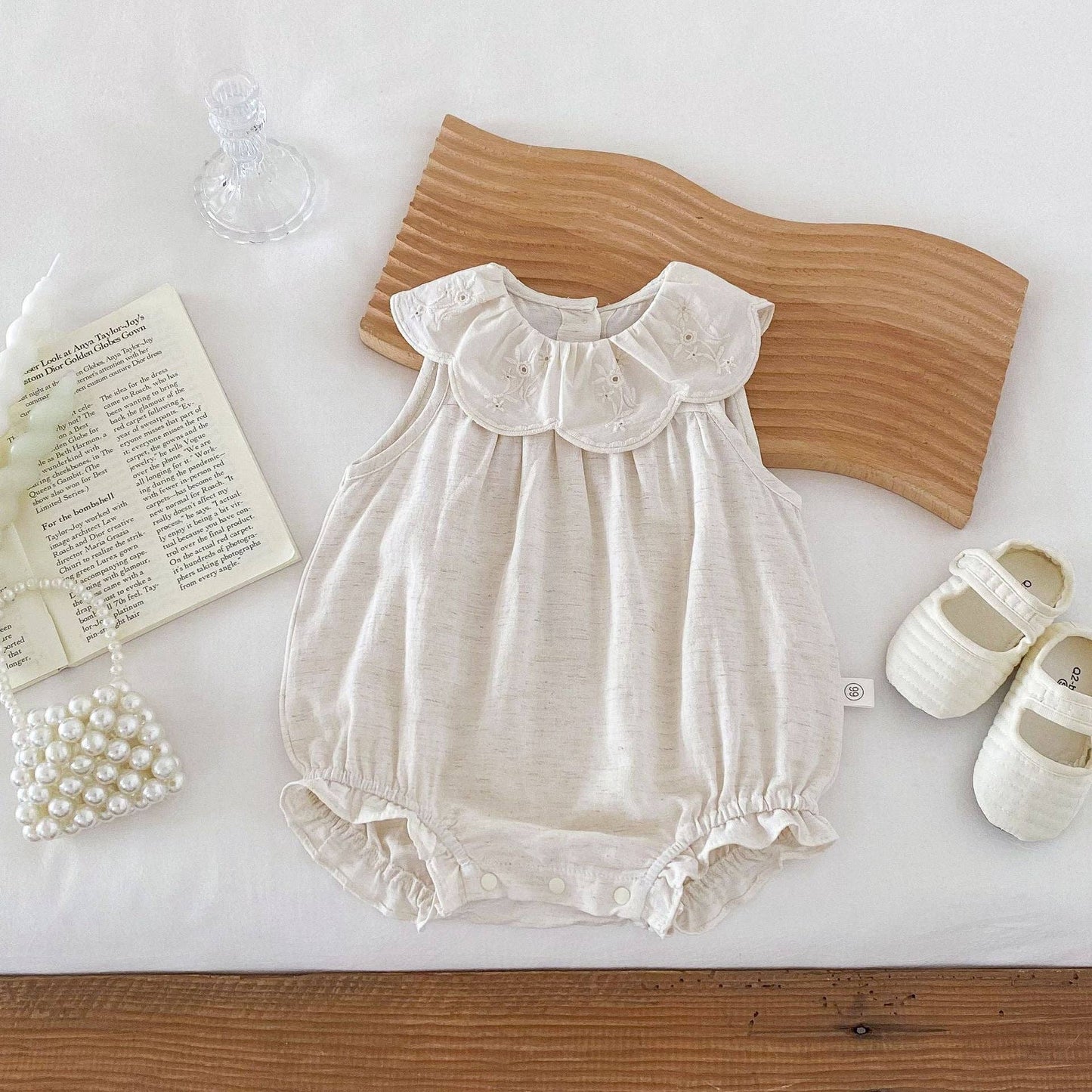 Summer Baby Girls Solid Color Simple Floral Embroidery Sleeveless bodysuit: White / 66 (3-6M)