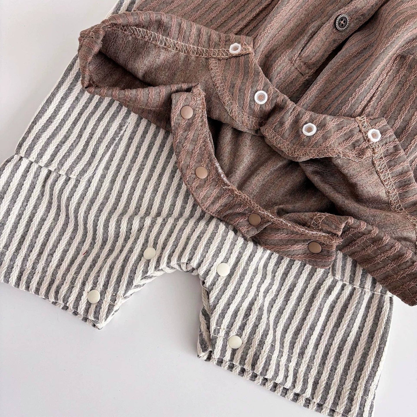 Summer Arrival Baby Unisex Casual Striped Pattern Sleeveless Rompers: Coffee / 66 (3-6M)
