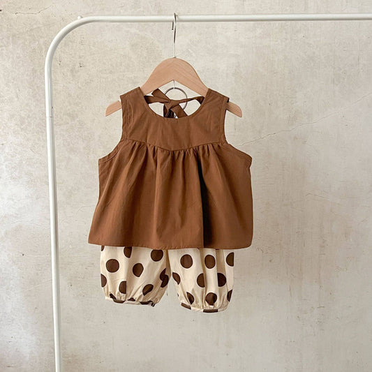 Summer Arrival Baby Girls Sleeveless Crew Neck Solid Color Top And Polka Dot Shorts Clothing Set: Coffee / 73 (6-9M)