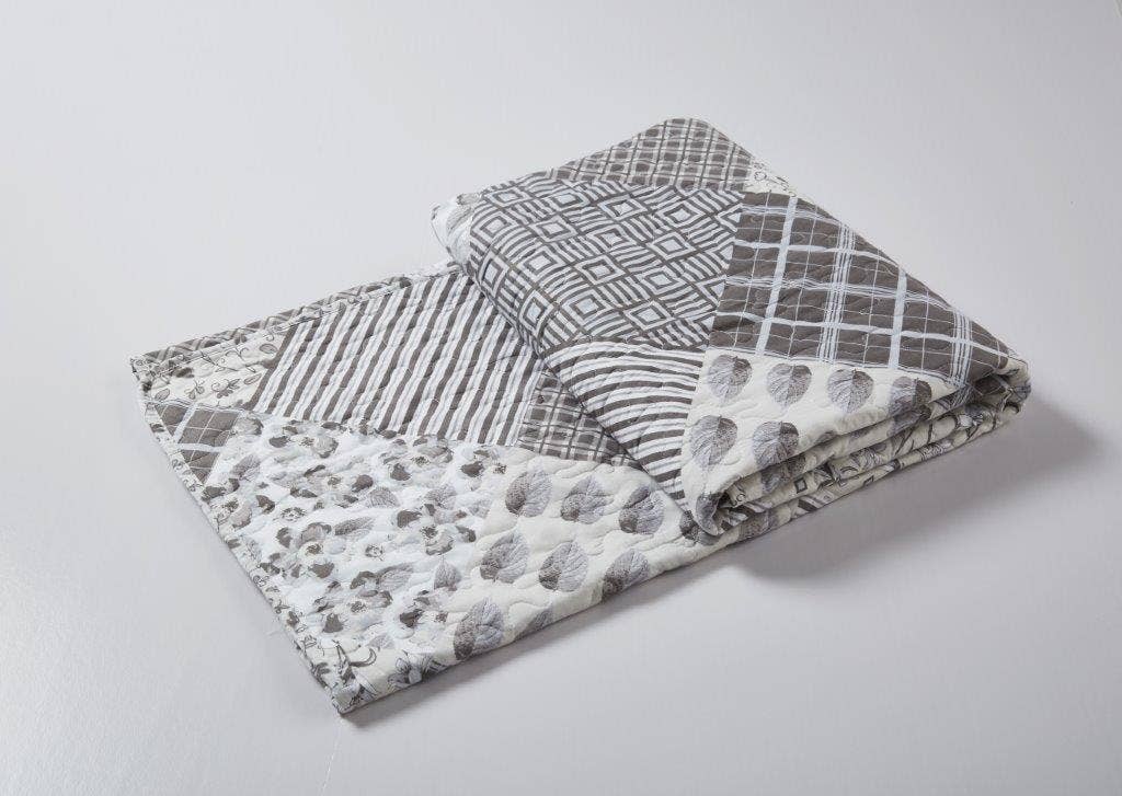 "Charming Grays"  Quilted Throw Blanket 50"x60"
