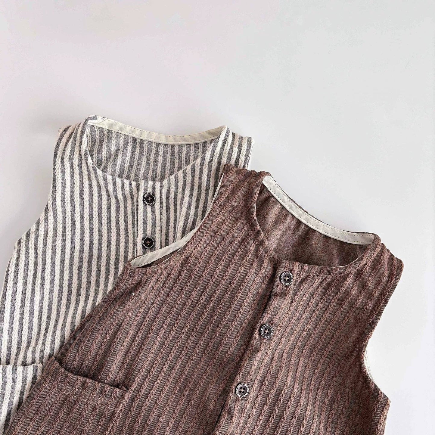 Summer Arrival Baby Unisex Casual Striped Pattern Sleeveless Rompers: Blue / 73 (6-9M)