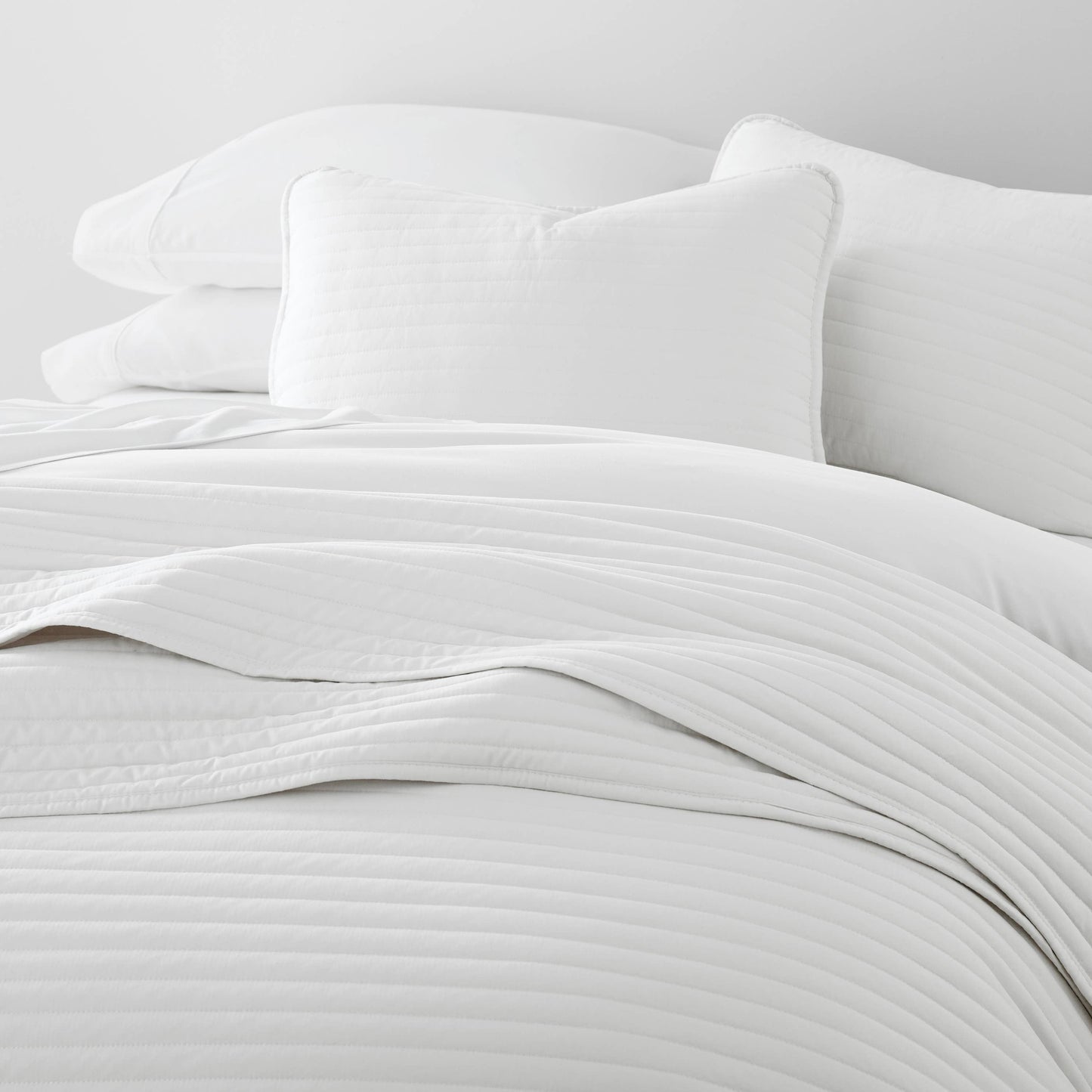 IEnjoy Home 3 Piece Stripe Stitch Quilted Coverlet Set: Eucalyptus / Queen