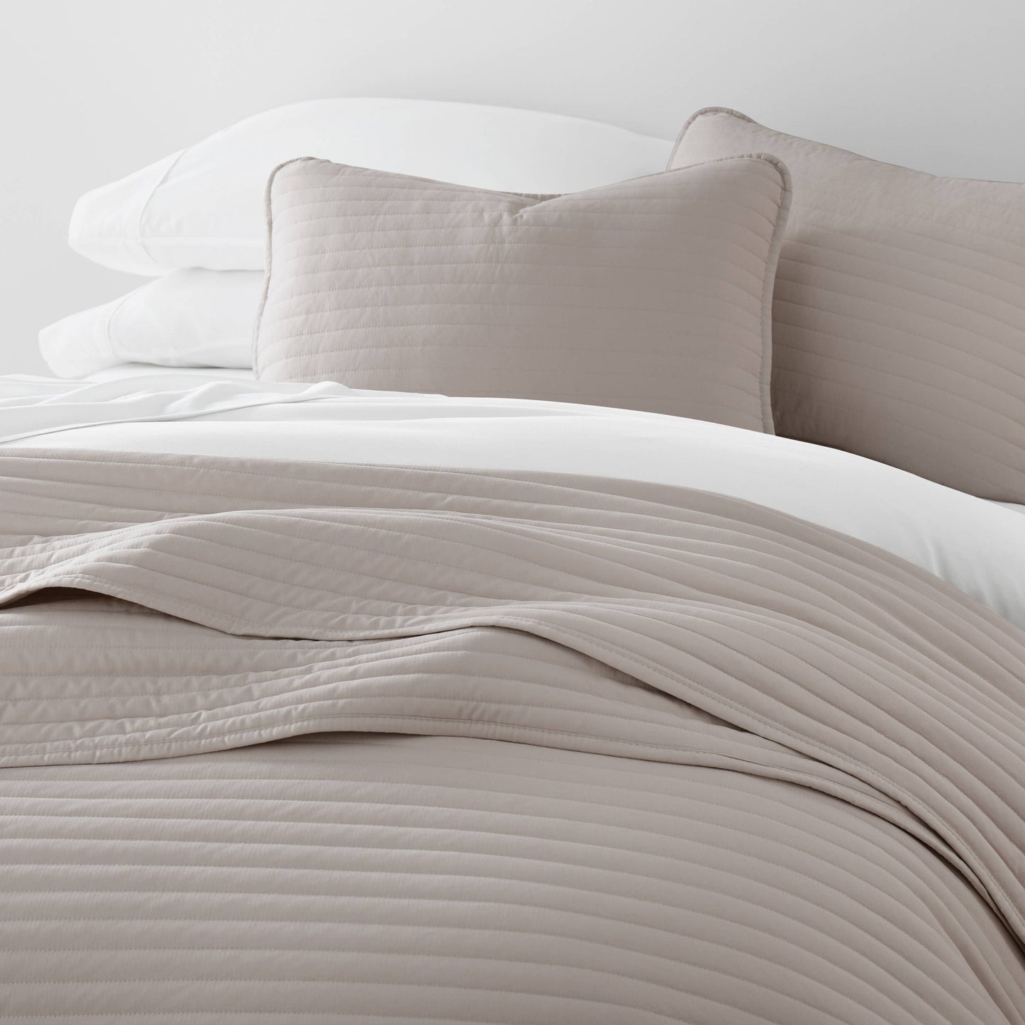 IEnjoy Home 3 Piece Stripe Stitch Quilted Coverlet Set: Eucalyptus / Queen