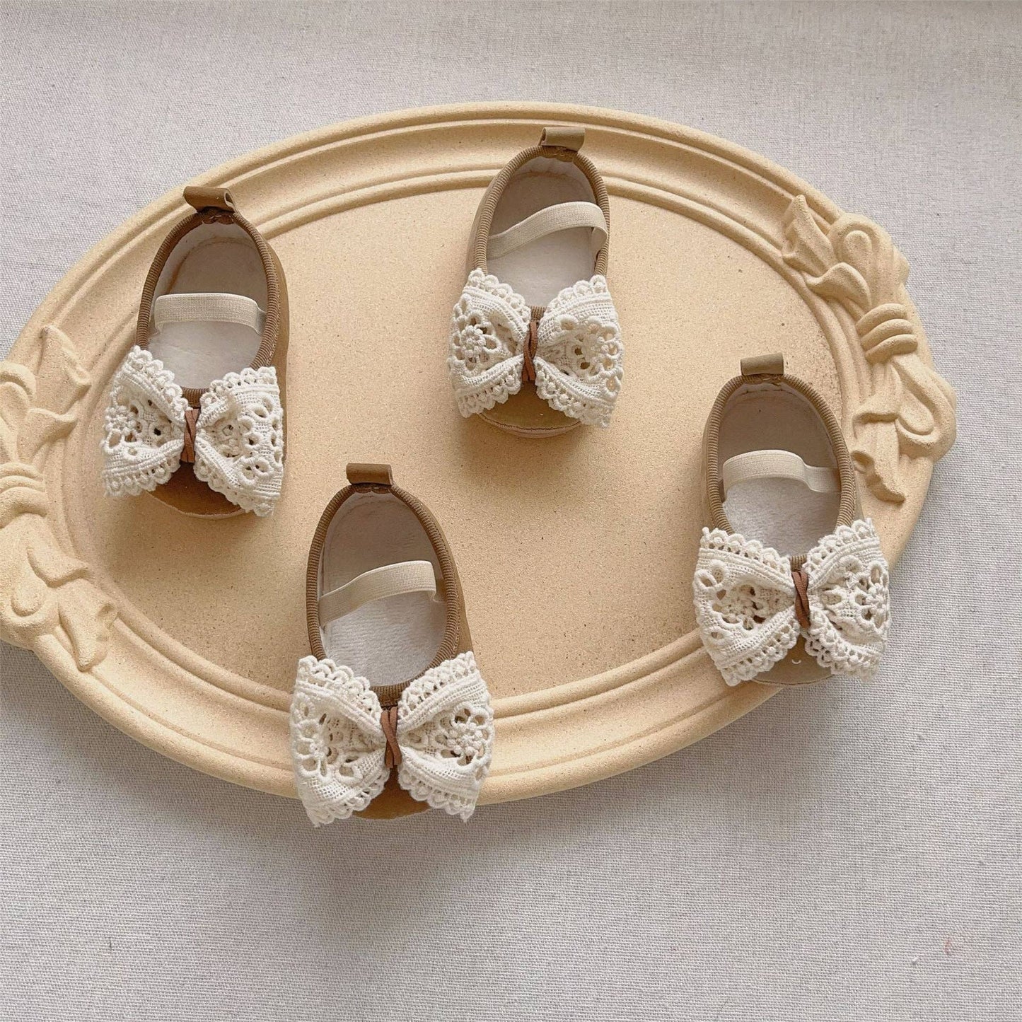 Autumn Baby Girl Princess Design Hollow-out Bow Attached Toddler Walking Shoes: Coffee / Insole length 11.00 cm