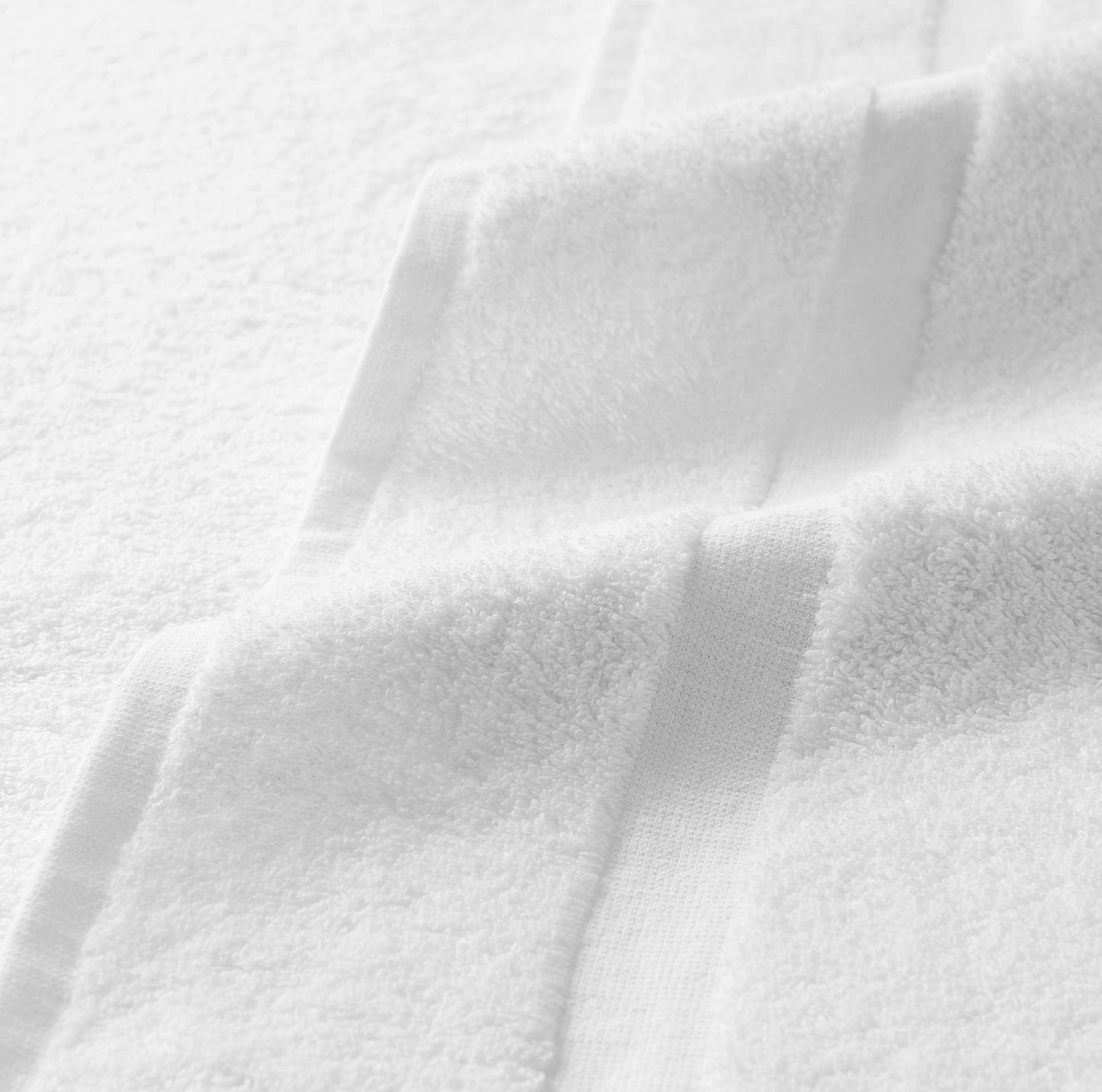 Admiral Hospitality Bath Towels 25x54 in.