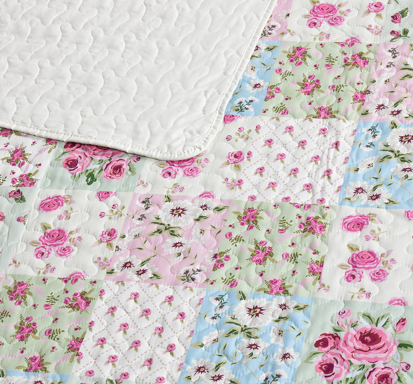 "Savannah"  3-Piece Designer Quilt Set: Queen