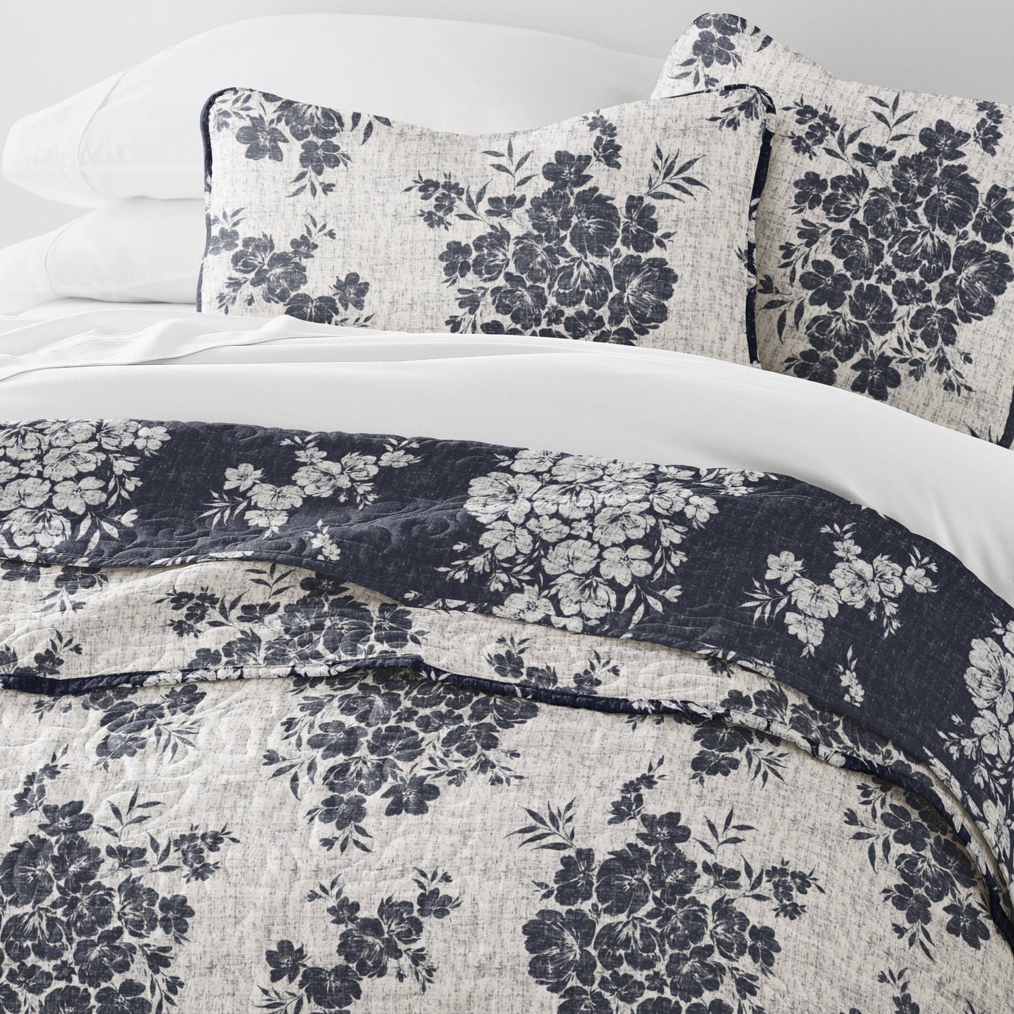 Distressed Bouquet All Season Patterned Reversible Quilt Set: Taupe / Full/Queen