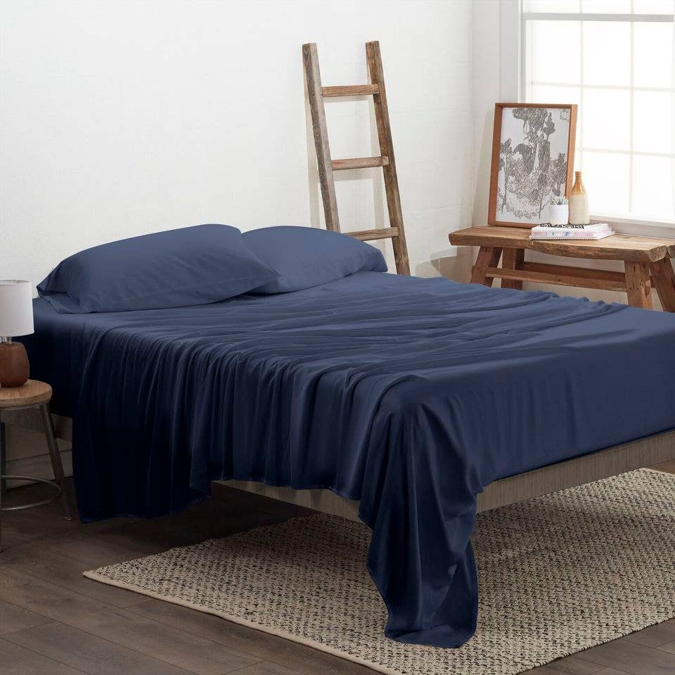 Home Collection Premium Bamboo 4 Piece Luxury Bed Sheet Set: White / Queen
