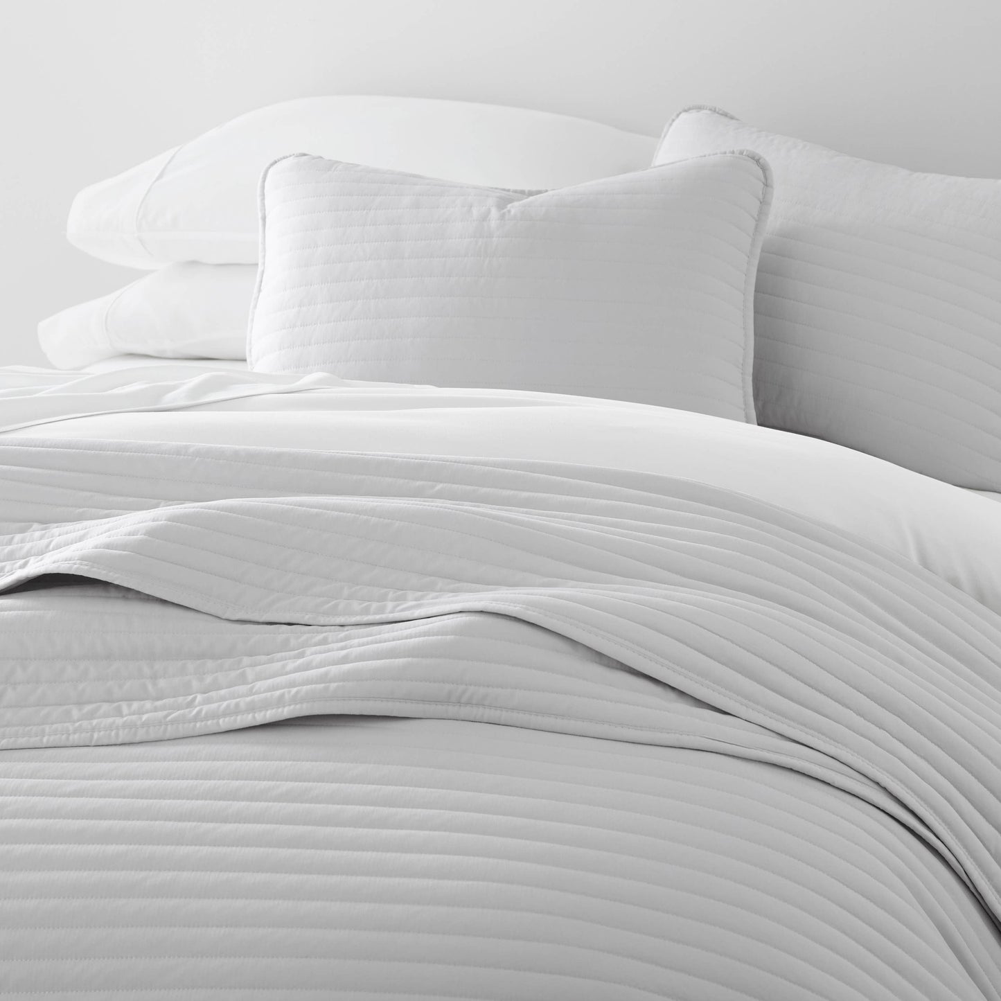IEnjoy Home 3 Piece Stripe Stitch Quilted Coverlet Set: Natural / King