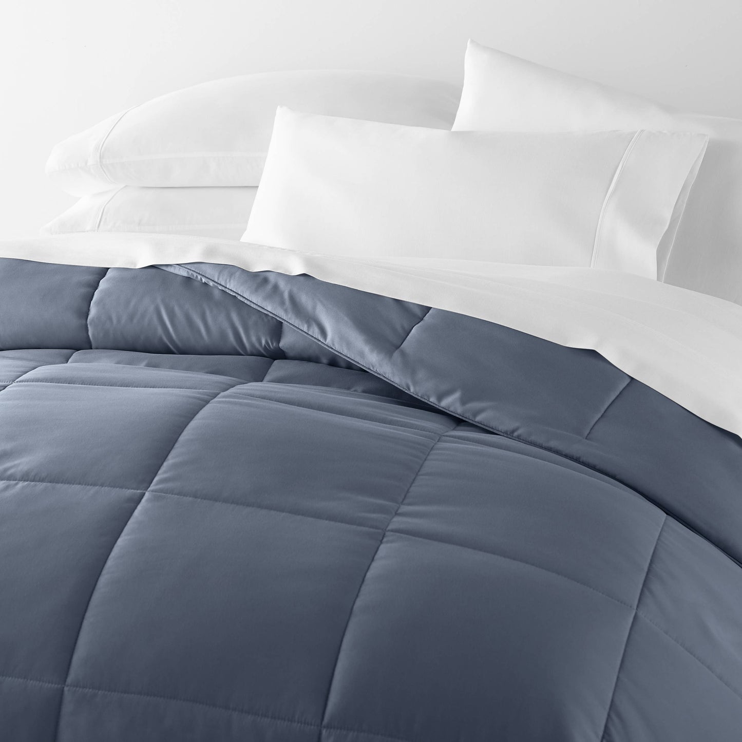 Home Collection All Season Down Alternative Comforter: Ivory / Full/Queen